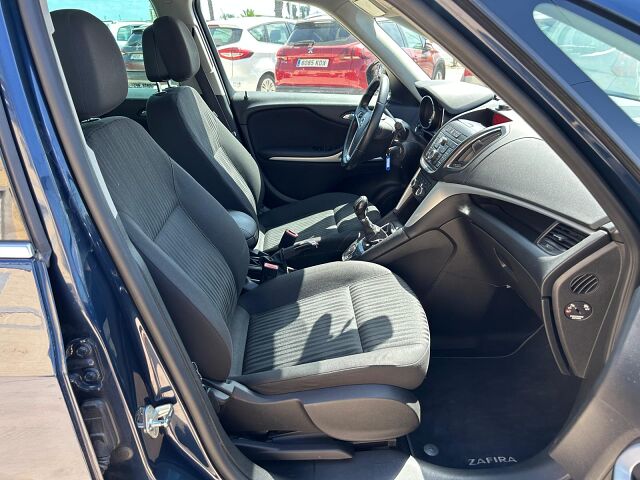 OPEL ZAFIRA TOURER 1.4 T SPANISH LHD IN SPAIN 109000 MILES SUPERB 7 SEATS 2014